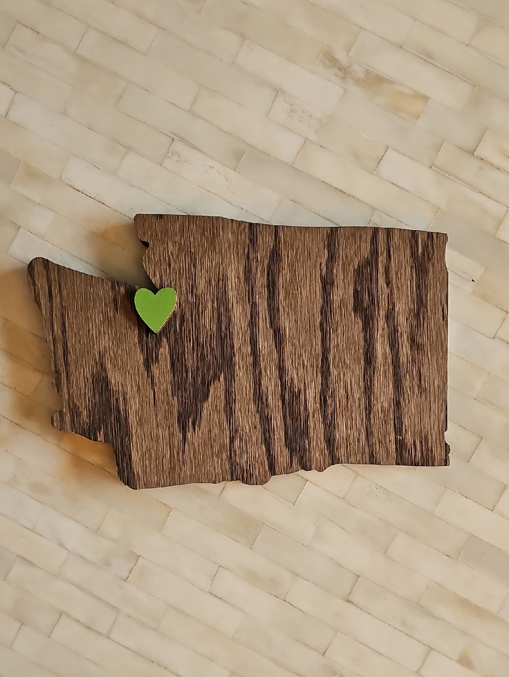 Wooden Washington State Cutout with Green Heart Pin
